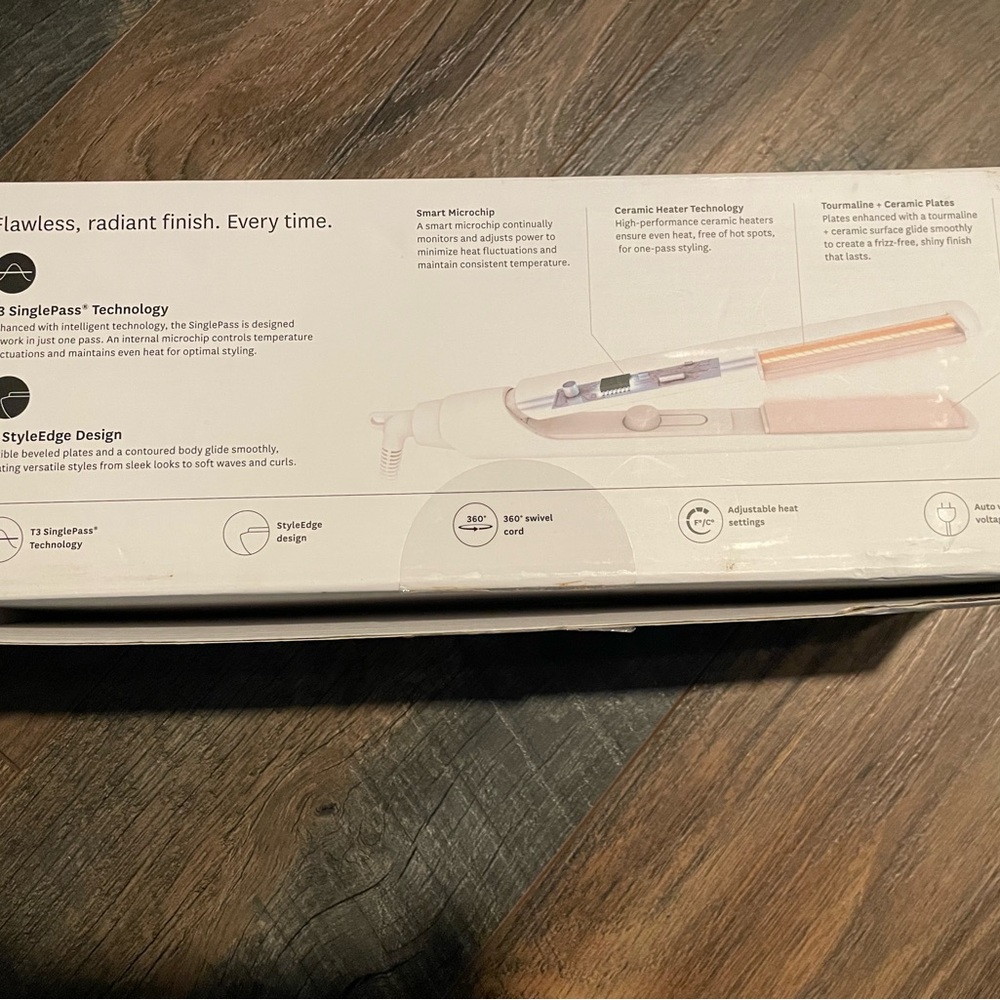 T3 SinglePass 1” Ceramic Straightening Styling Flat Iron Wht Gold Model 73509 - Picture 2 of 8